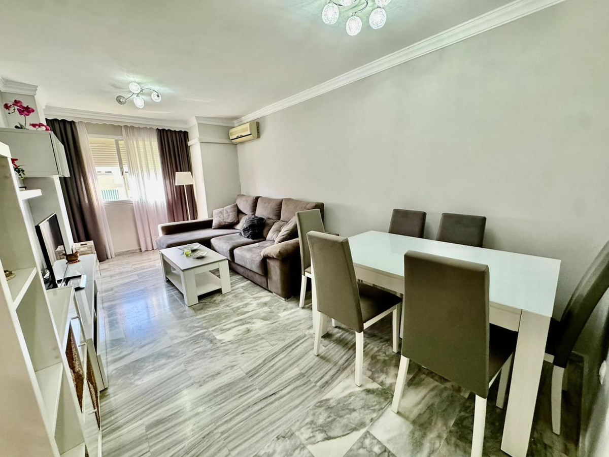 Huis te koop in Teatinos | 2 slaapkamers H5488312