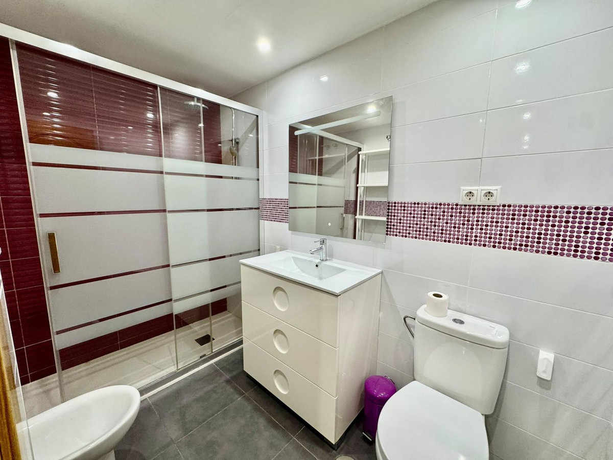 Huis te koop in Teatinos | 2 slaapkamers H5488312