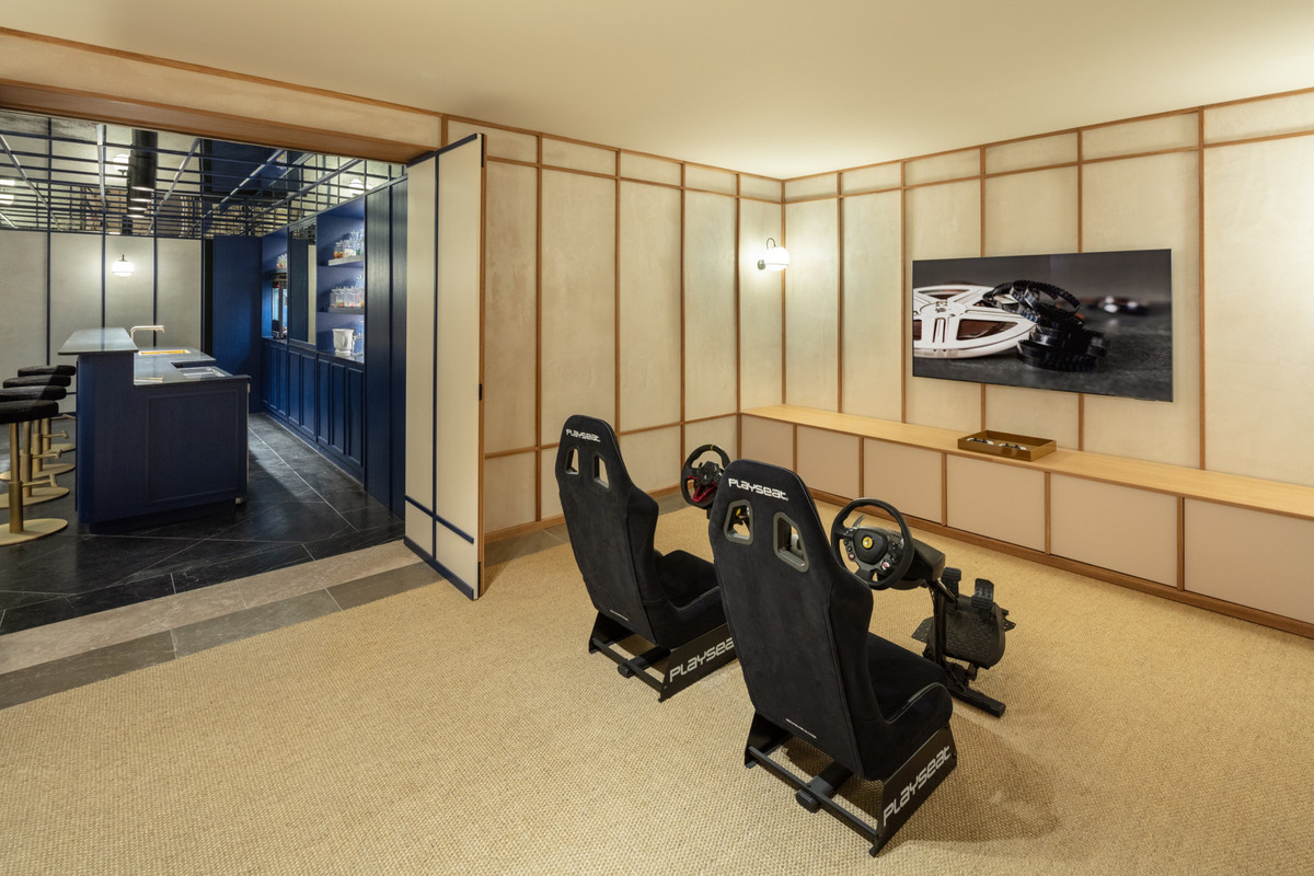 Huis te koop in The Golden Mile | 16 slaapkamers H4059976