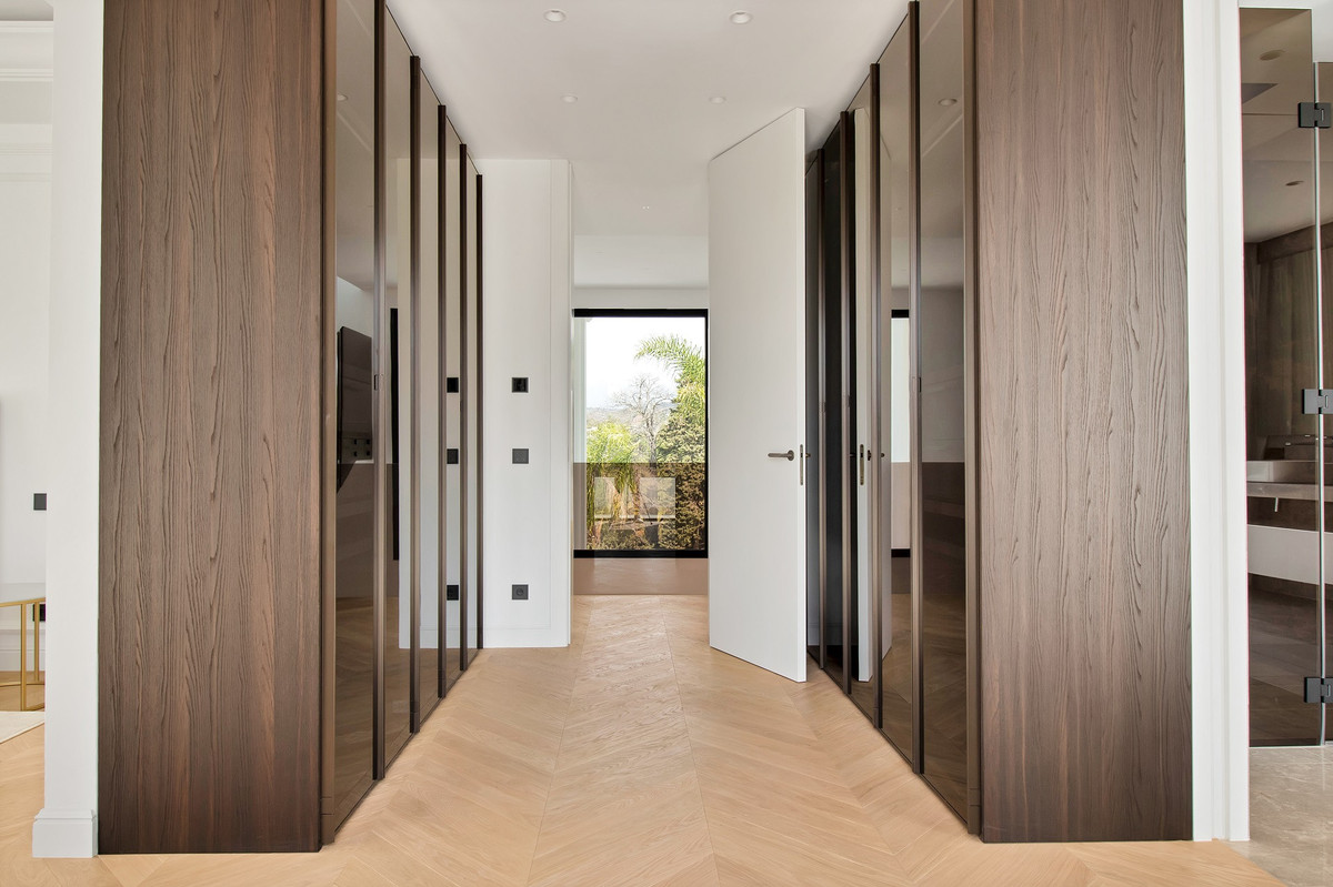 Huis te koop in The Golden Mile | 6 slaapkamers H4300111