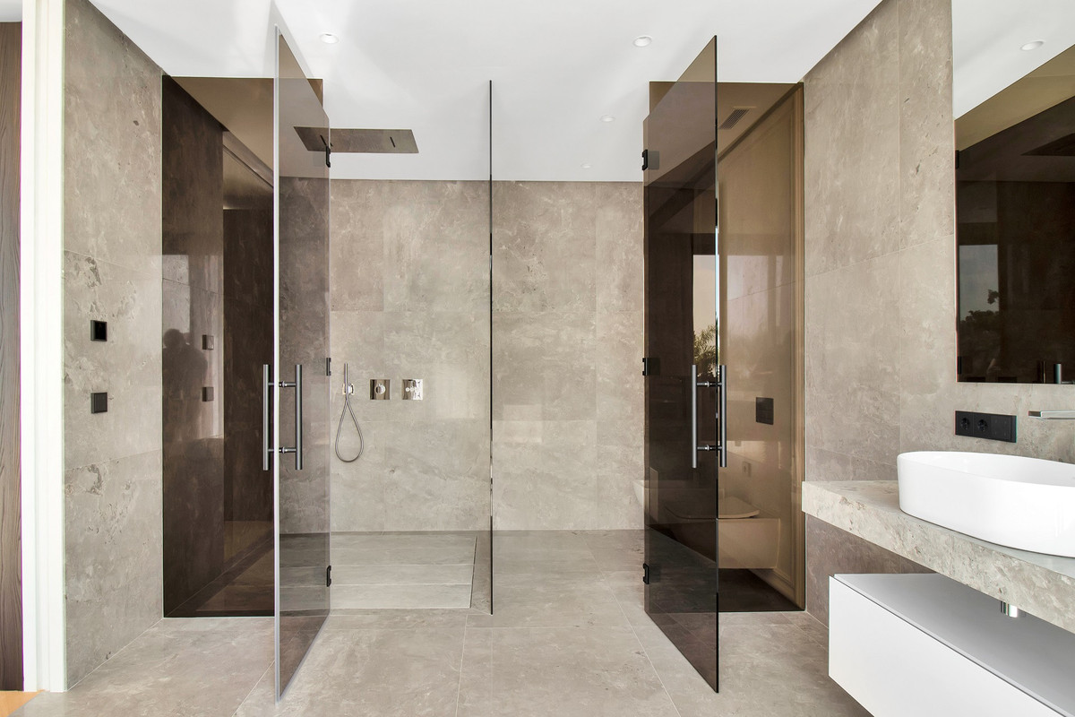 Huis te koop in The Golden Mile | 6 slaapkamers H4300111
