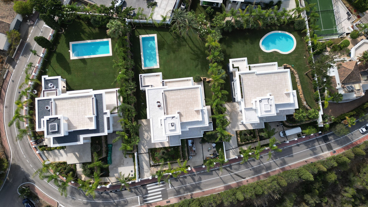 Huis te koop in The Golden Mile | 6 slaapkamers H4300111