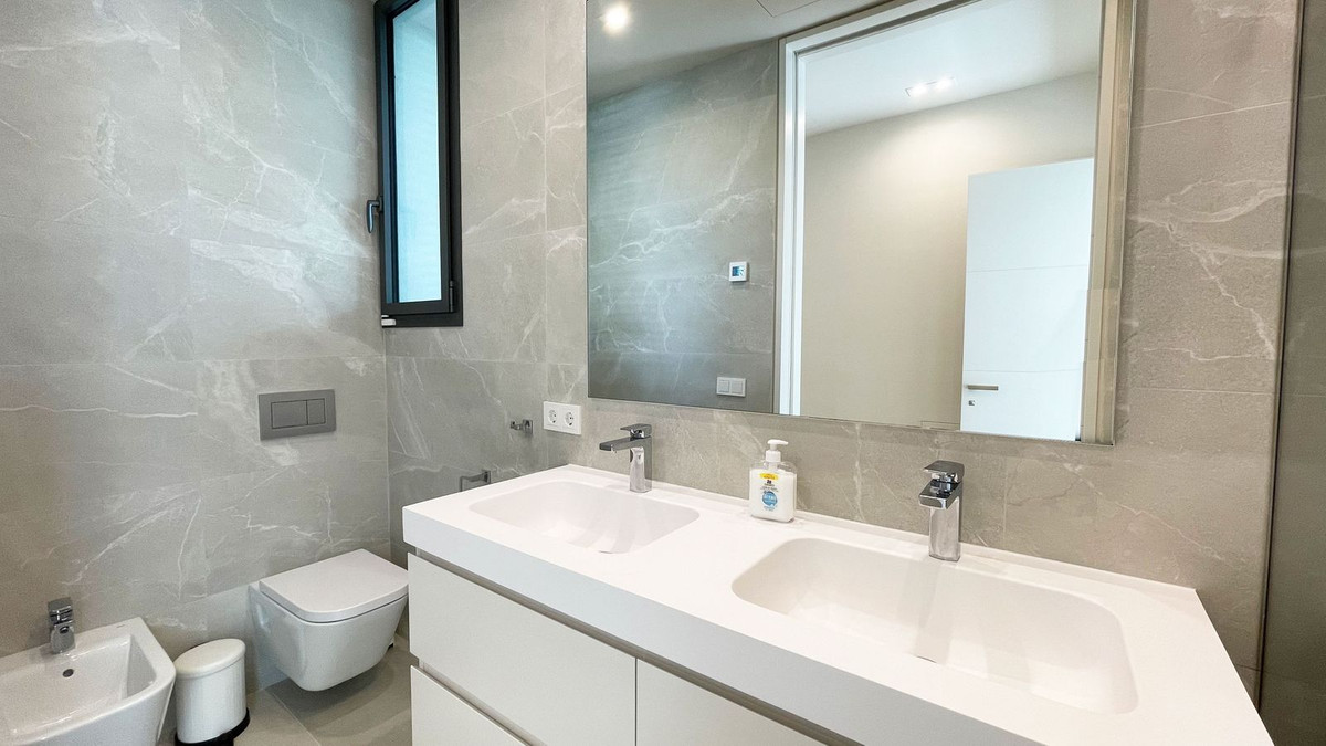 Property main view 37