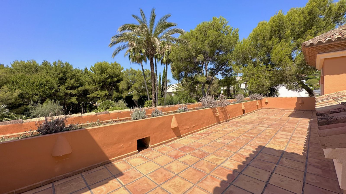 Property main view 33