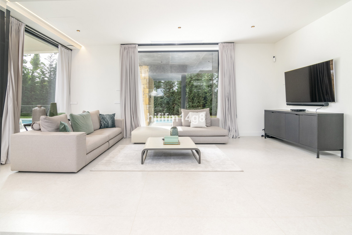 Huis te koop in The Golden Mile | 5 slaapkamers H4681408
