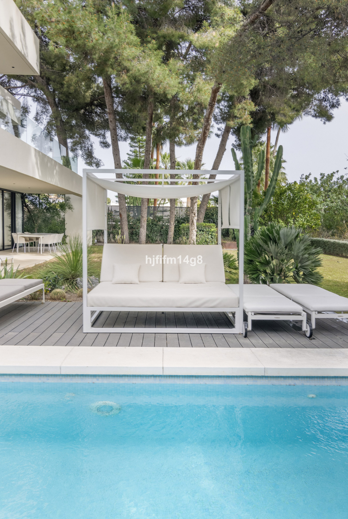 Huis te koop in The Golden Mile | 5 slaapkamers H4681408