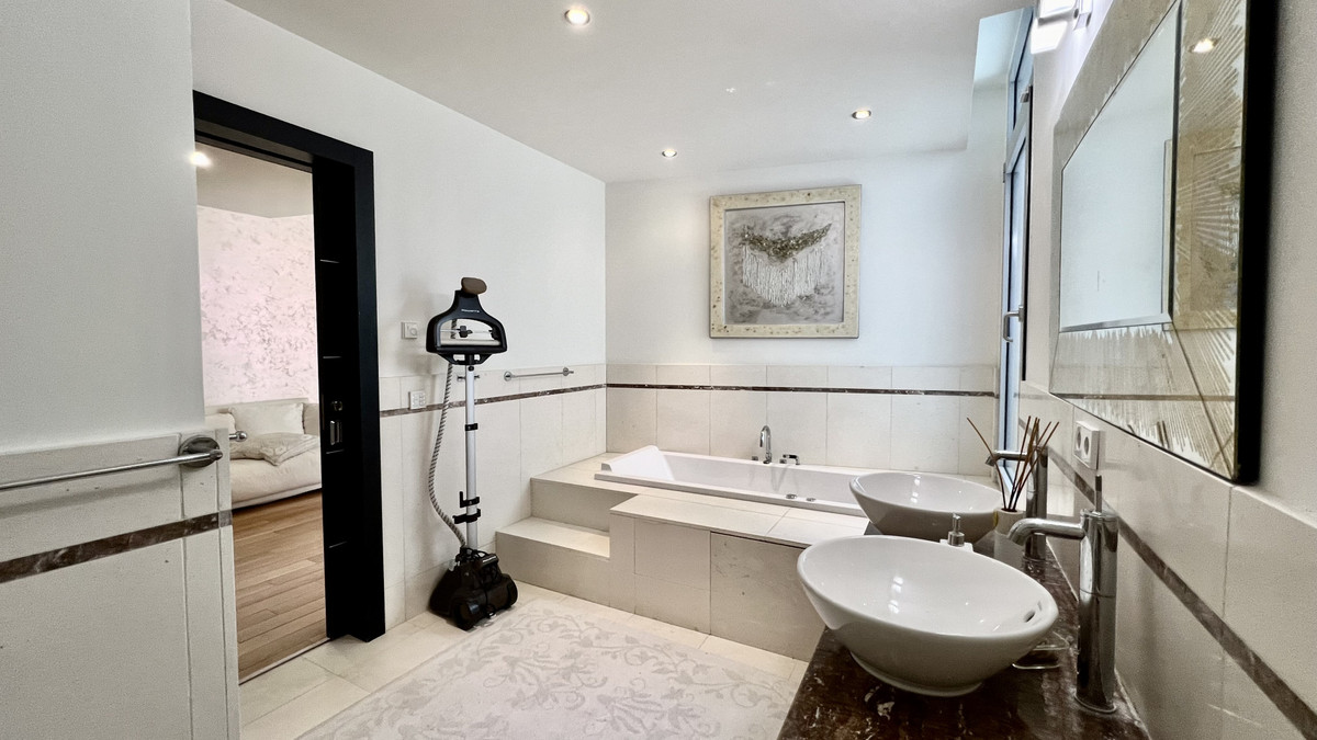 Property main view 39