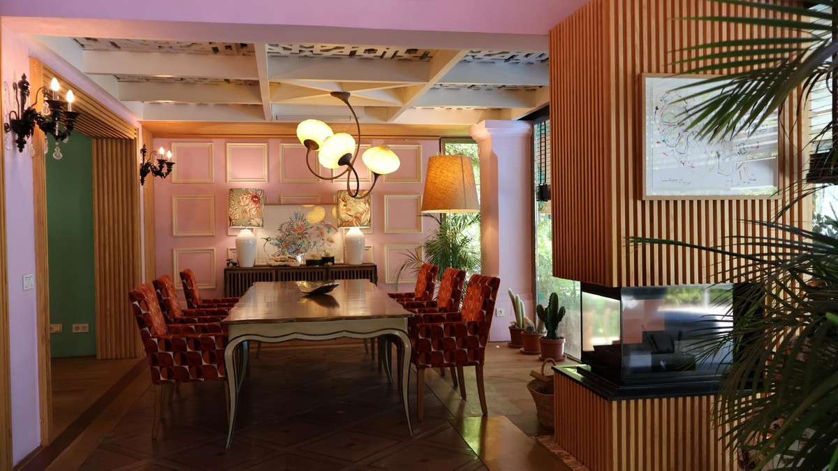 Huis te koop in The Golden Mile | 5 slaapkamers H4742287