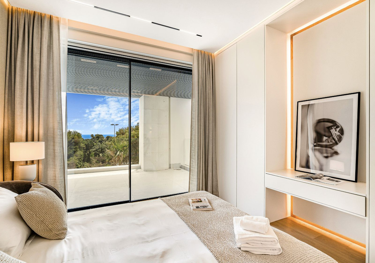 Huis te koop in The Golden Mile | 5 slaapkamers H4776136