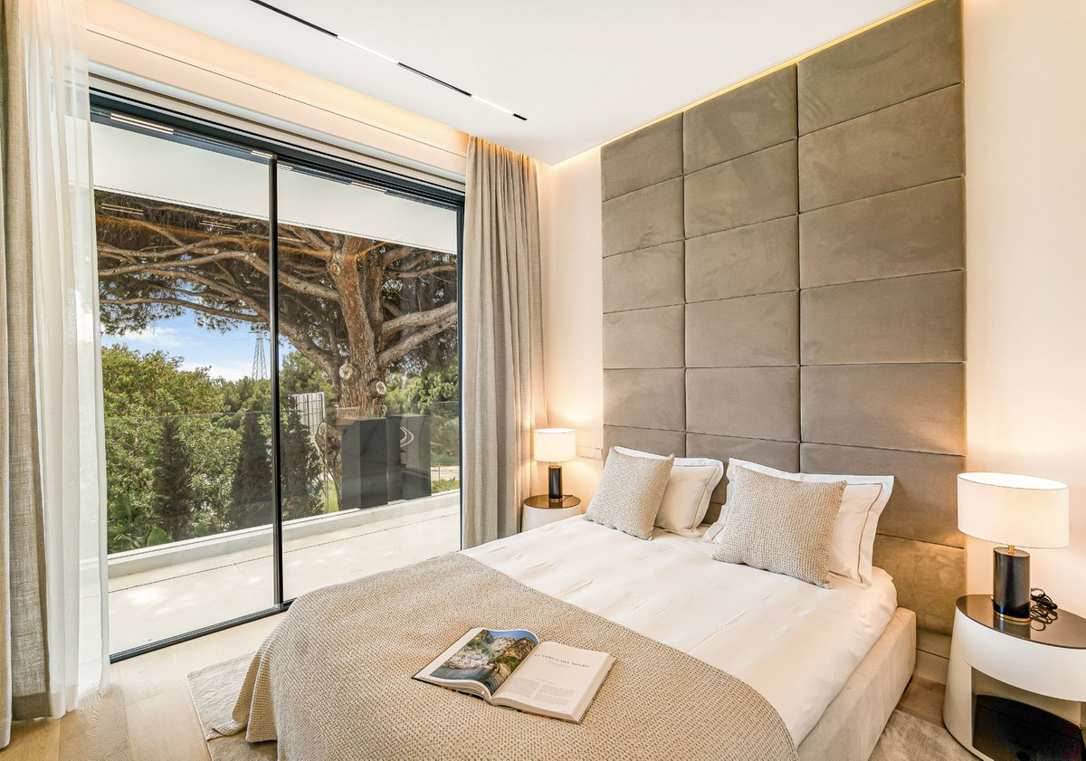 Huis te koop in The Golden Mile | 5 slaapkamers H4776136