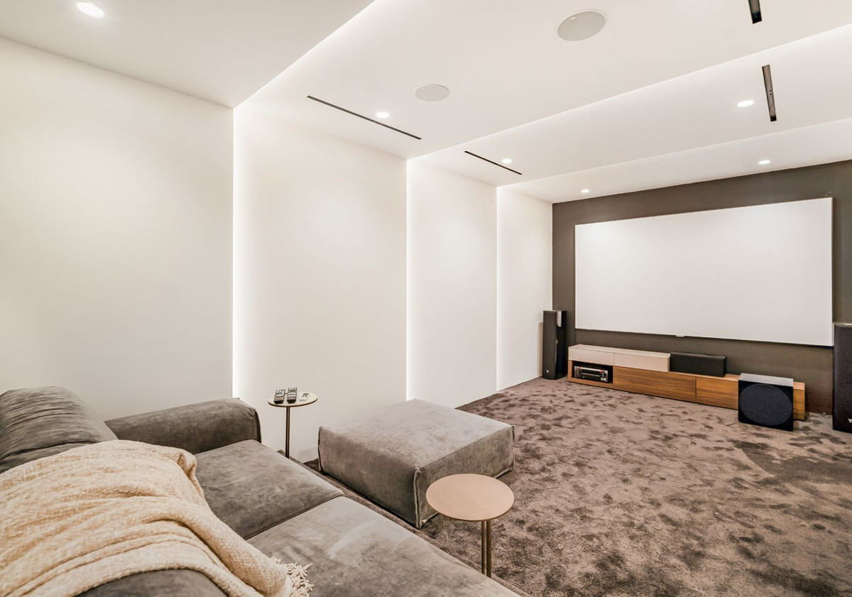 Huis te koop in The Golden Mile | 5 slaapkamers H4776136