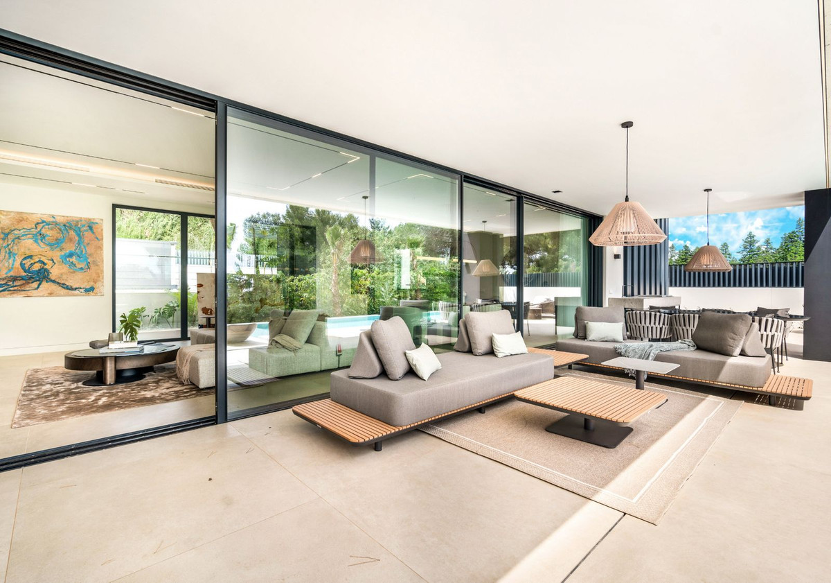 Huis te koop in The Golden Mile | 5 slaapkamers H4776136