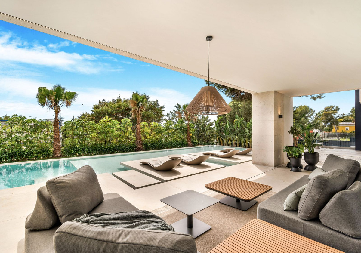 Huis te koop in The Golden Mile | 5 slaapkamers H4776136