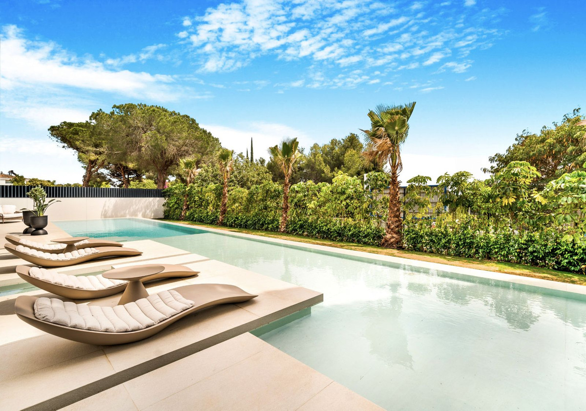 Huis te koop in The Golden Mile | 5 slaapkamers H4776136