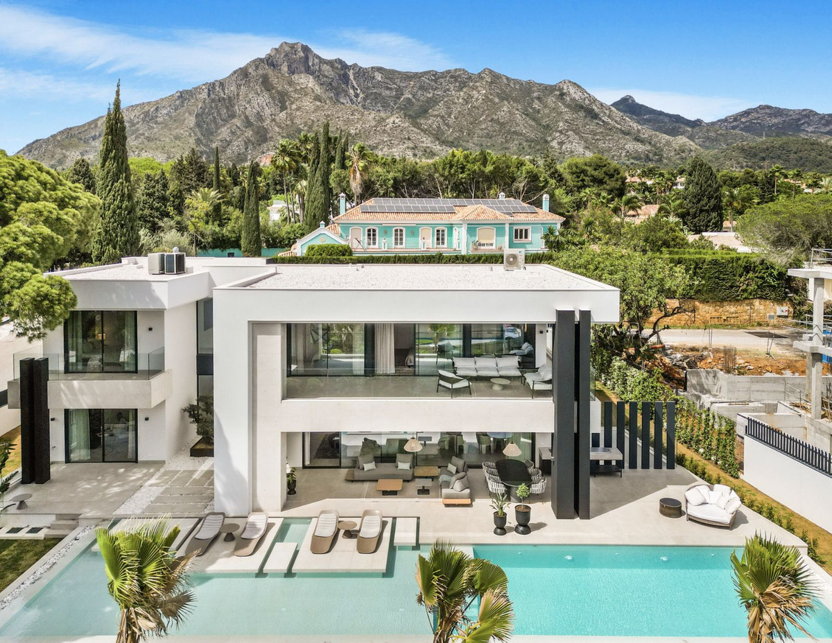 Huis te koop in The Golden Mile | 5 slaapkamers H4776136