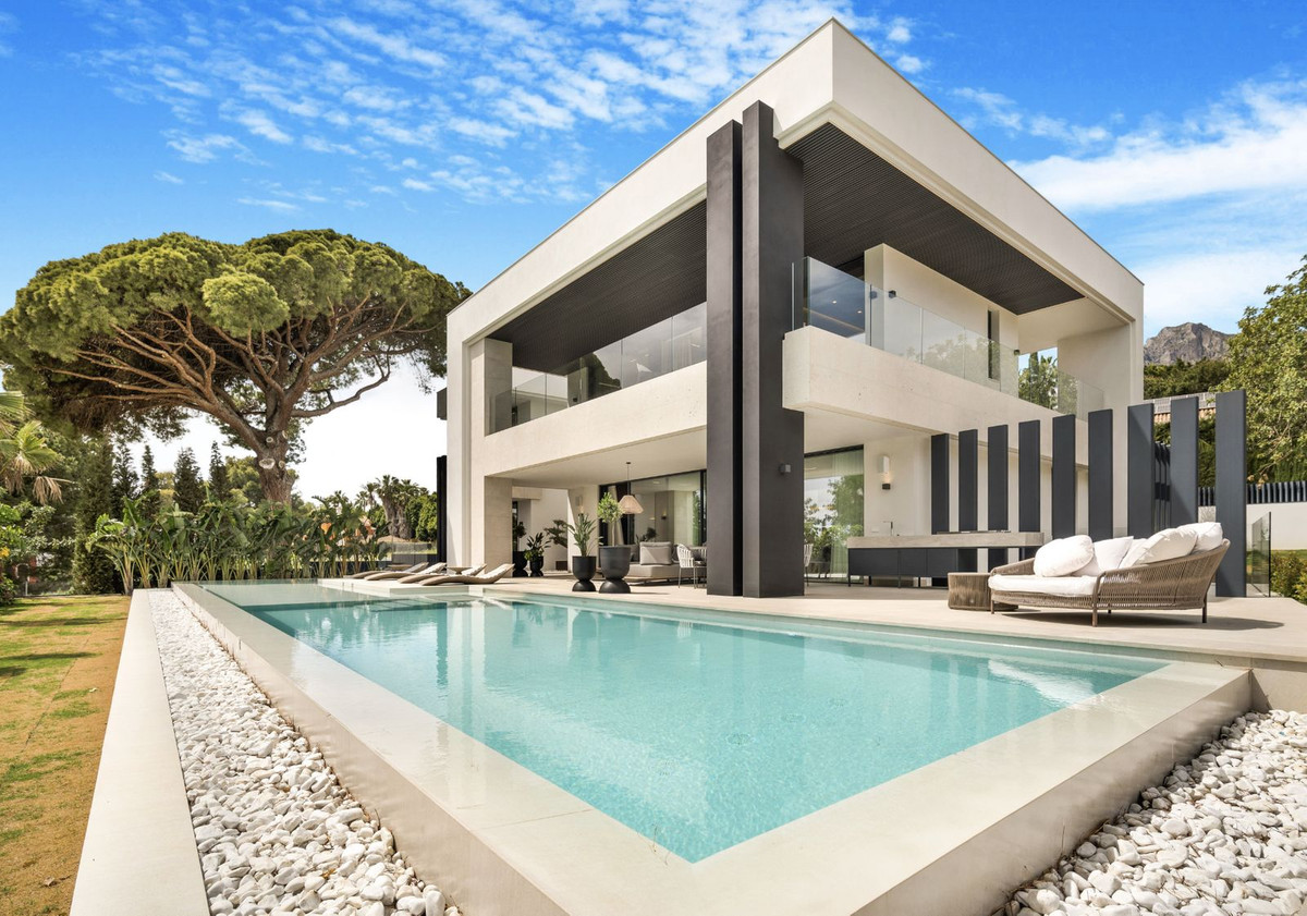 Huis te koop in The Golden Mile | 5 slaapkamers H4776136