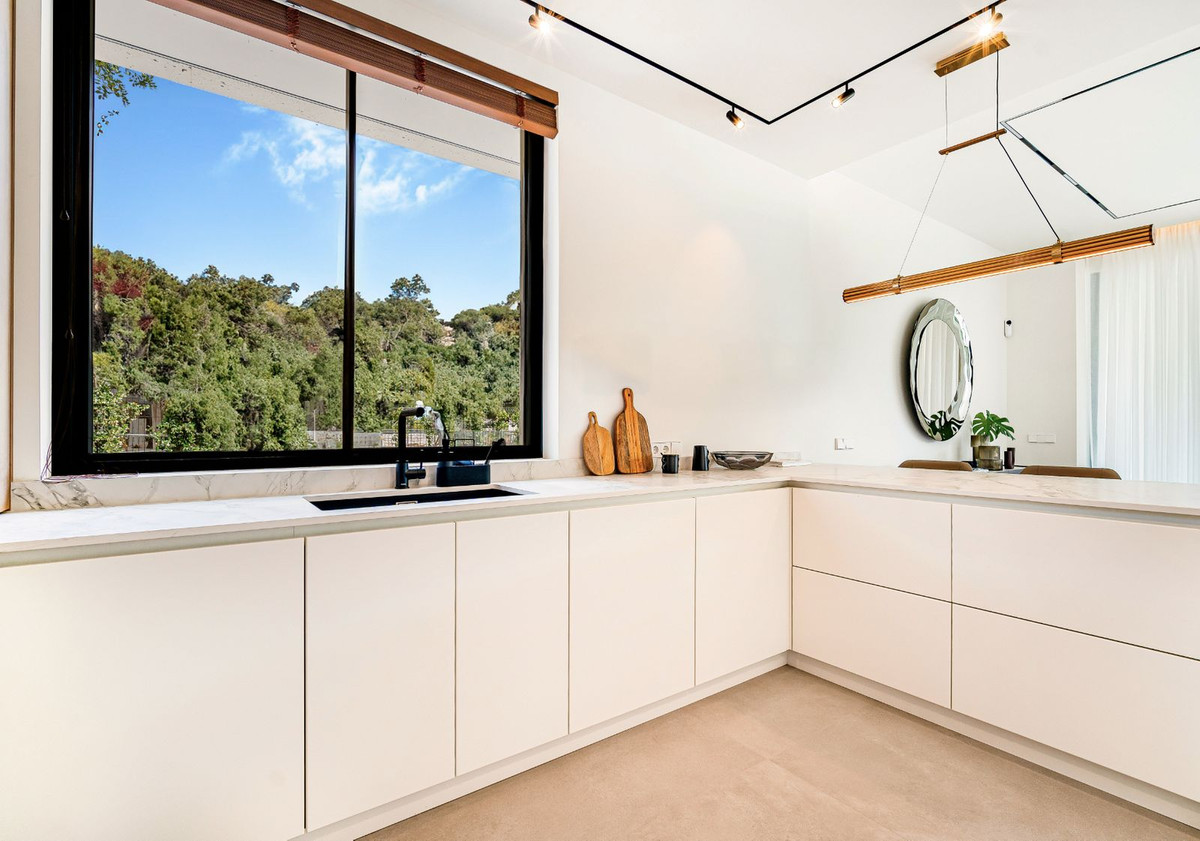 Huis te koop in The Golden Mile | 5 slaapkamers H4776136