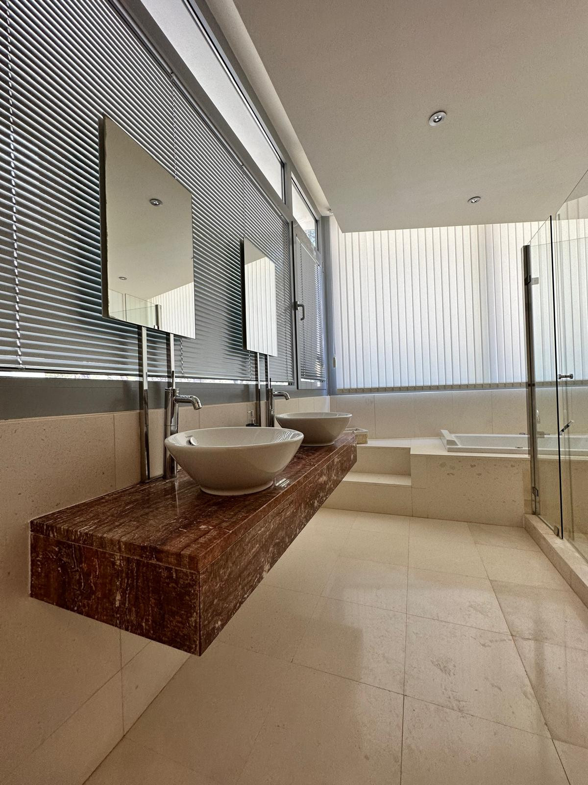 Huis te koop in The Golden Mile | 5 slaapkamers H4776994