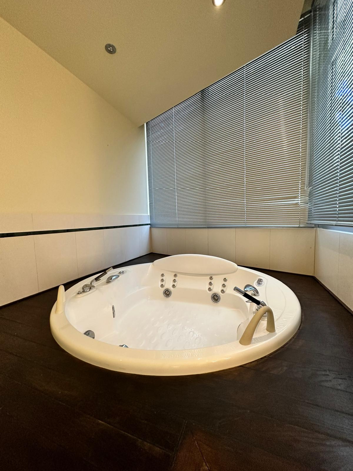 Huis te koop in The Golden Mile | 5 slaapkamers H4776994