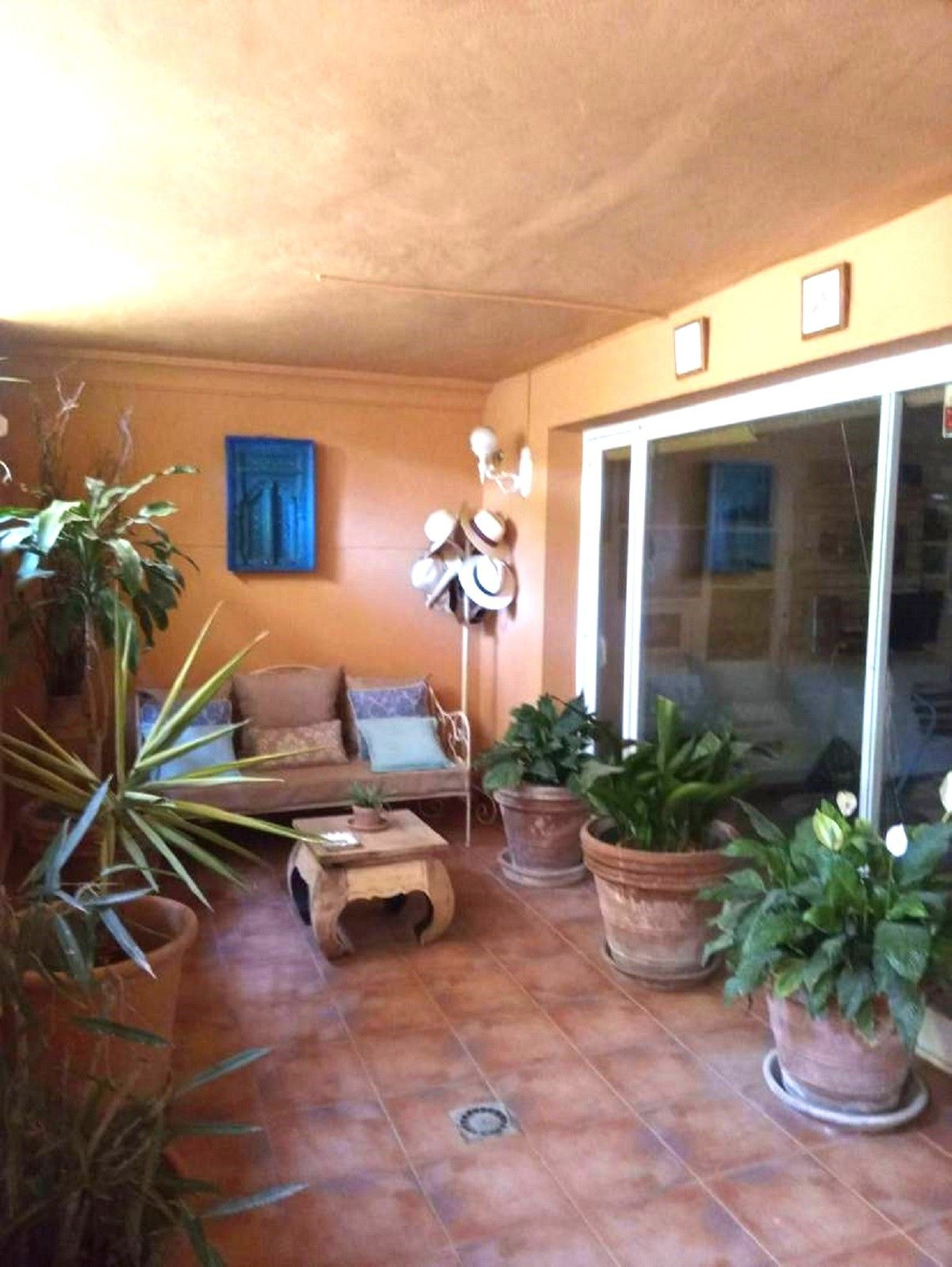 Huis te koop in The Golden Mile | 3 slaapkamers H4777684