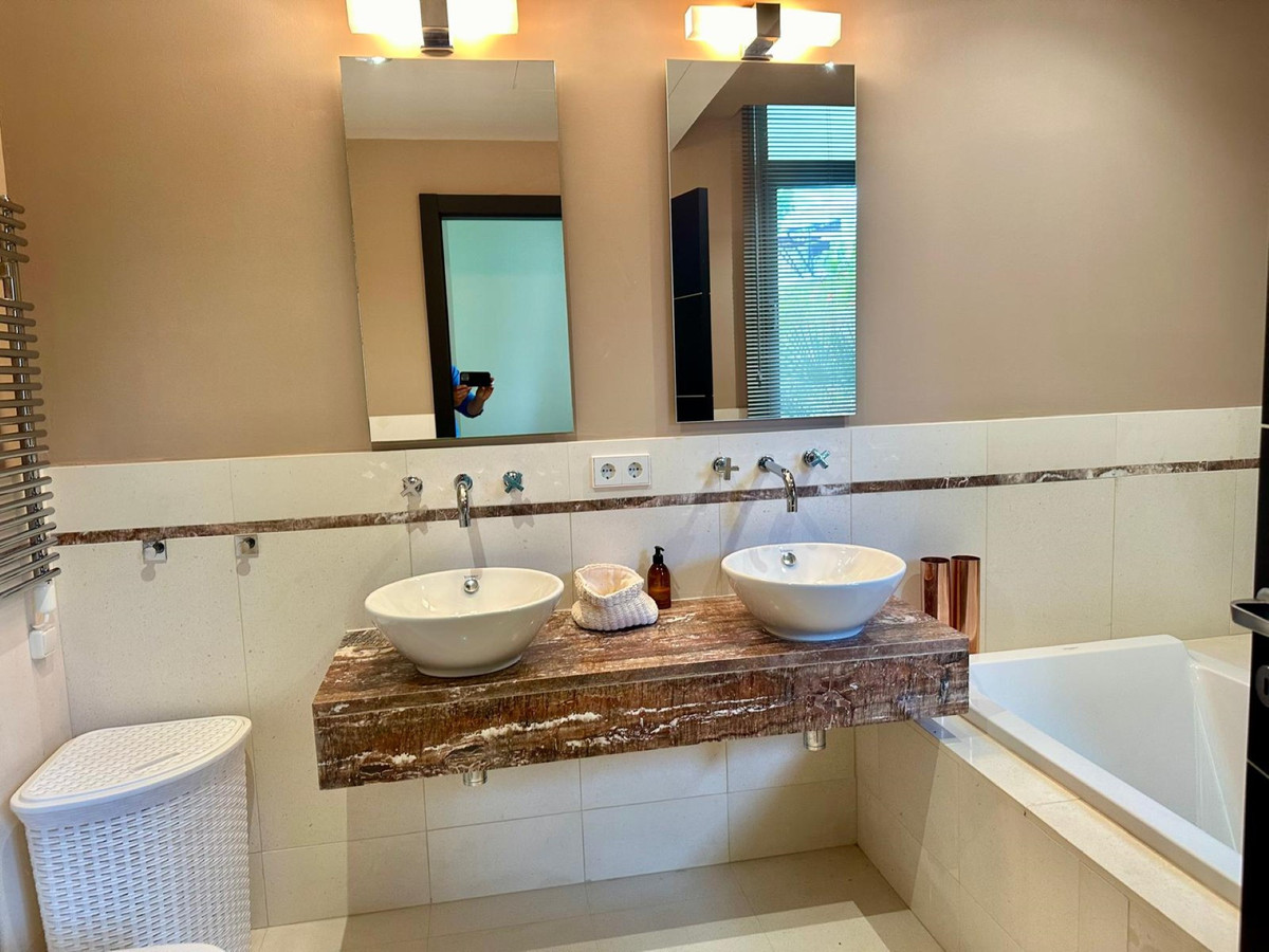Property main view 16