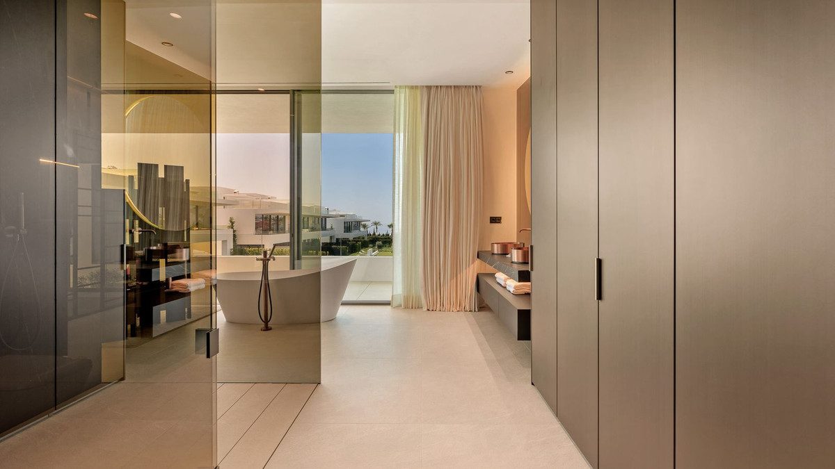 Property main view 33