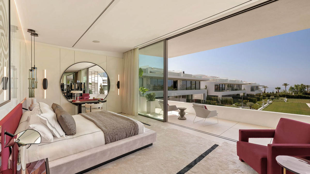 Property main view 38