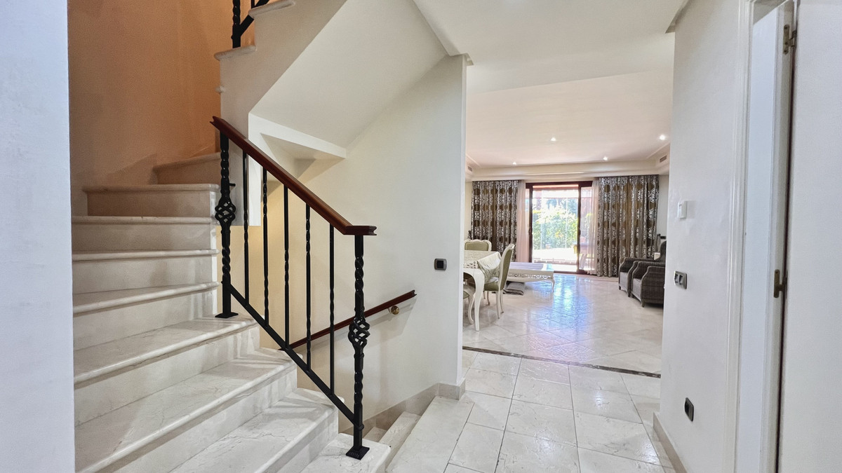 Property main view 42