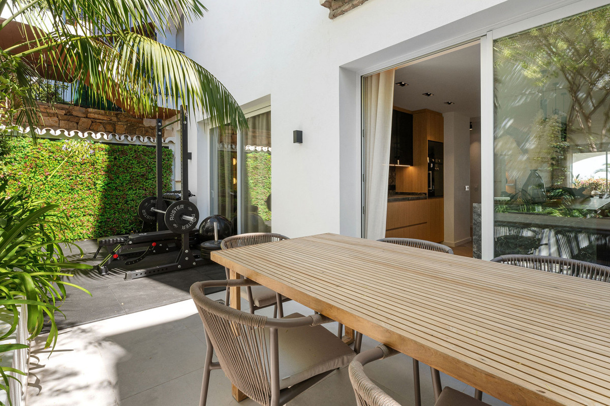 Property main view 33