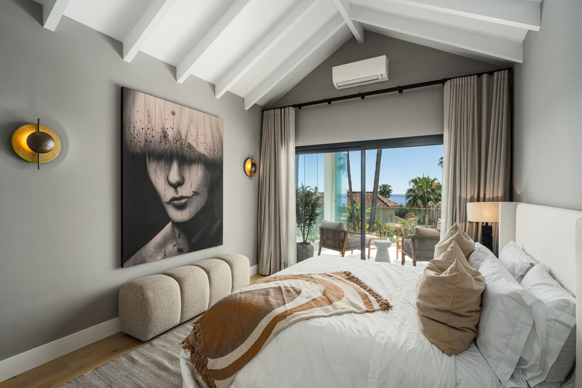 Huis te koop in The Golden Mile | 5 slaapkamers H5009974