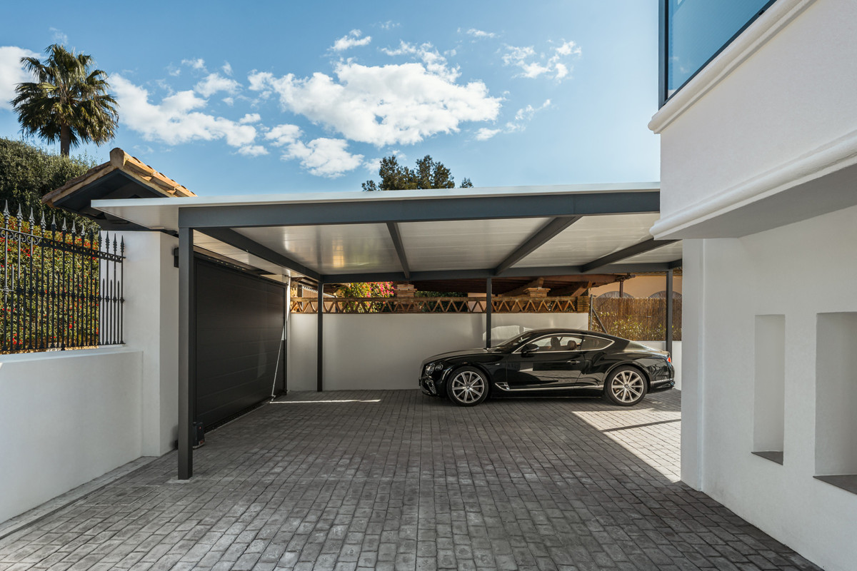 Huis te koop in The Golden Mile | 5 slaapkamers H5009974