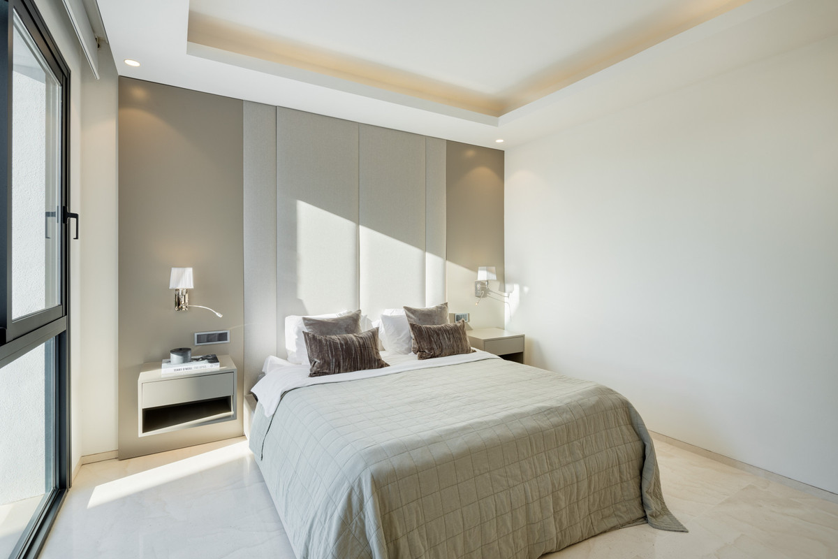 Huis te koop in The Golden Mile | 5 slaapkamers H5015686