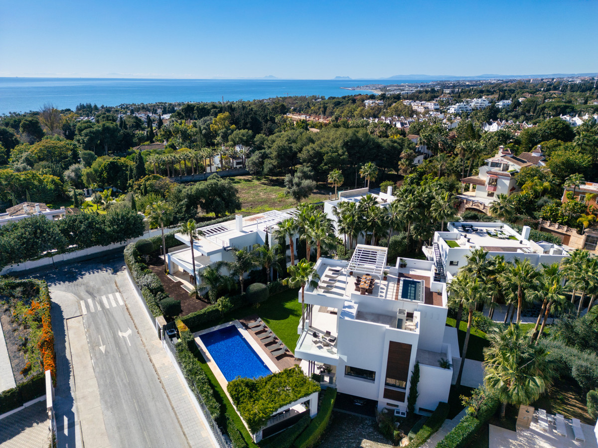 Huis te koop in The Golden Mile | 5 slaapkamers H5015686