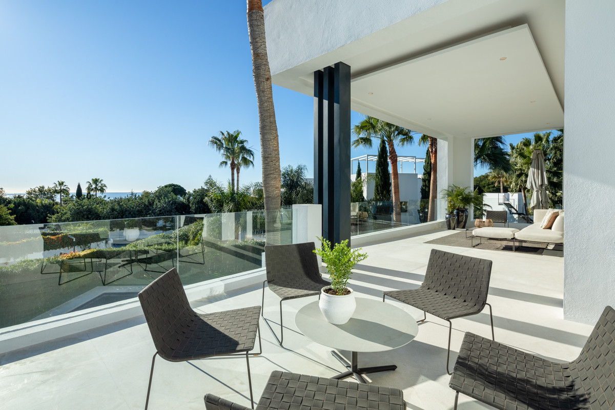 Huis te koop in The Golden Mile | 5 slaapkamers H5015686