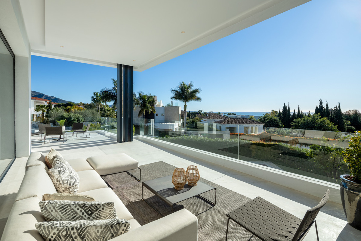 Huis te koop in The Golden Mile | 5 slaapkamers H5015686