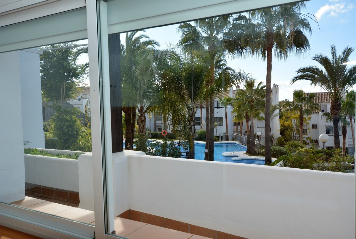 Geschakelde Woning in The Golden Mile-7