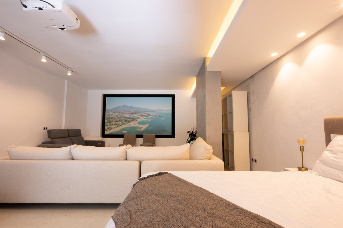 Huis te koop in The Golden Mile | 2 slaapkamers H5080300