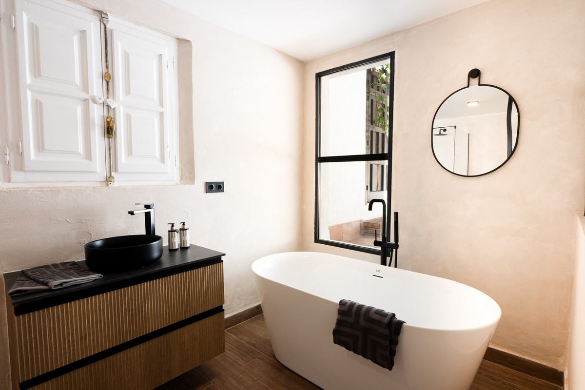 Huis te koop in The Golden Mile | 3 slaapkamers H5080309