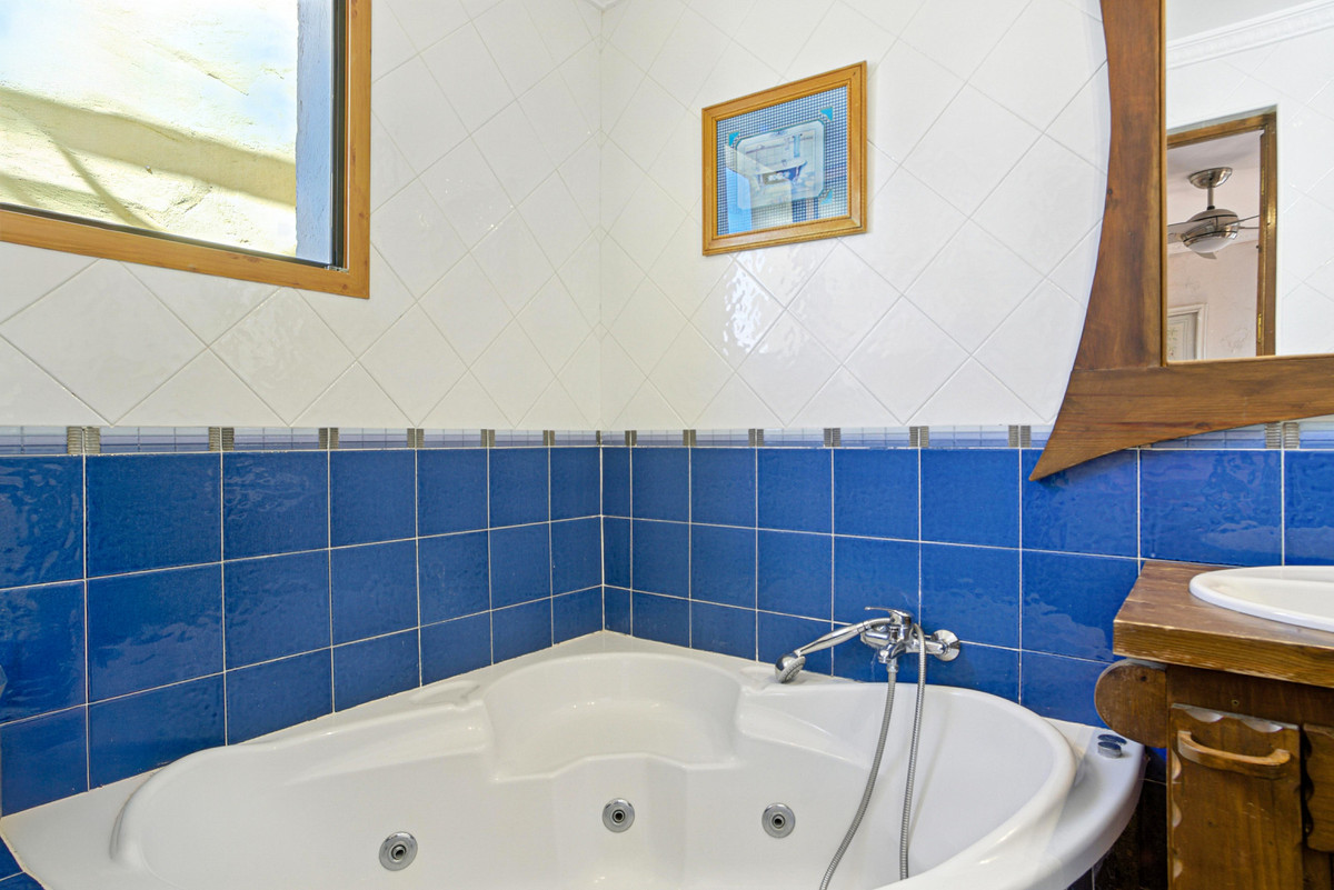 Huis te koop in The Golden Mile | 3 slaapkamers H5103679