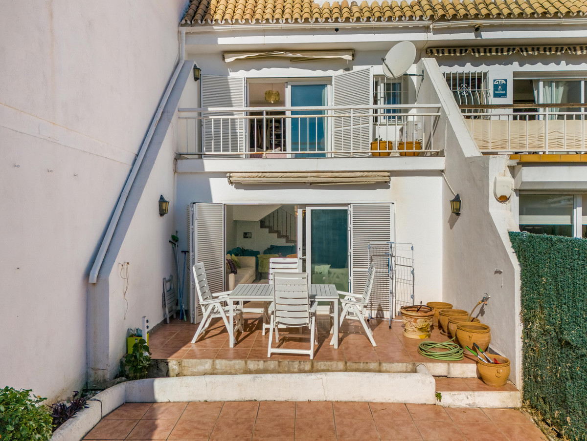 Townhouse for sale in The Golden Mile | 3 bedrooms H5105287