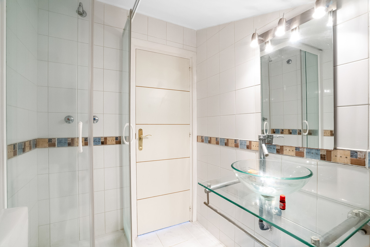 Townhouse for sale in The Golden Mile | 3 bedrooms H5105287