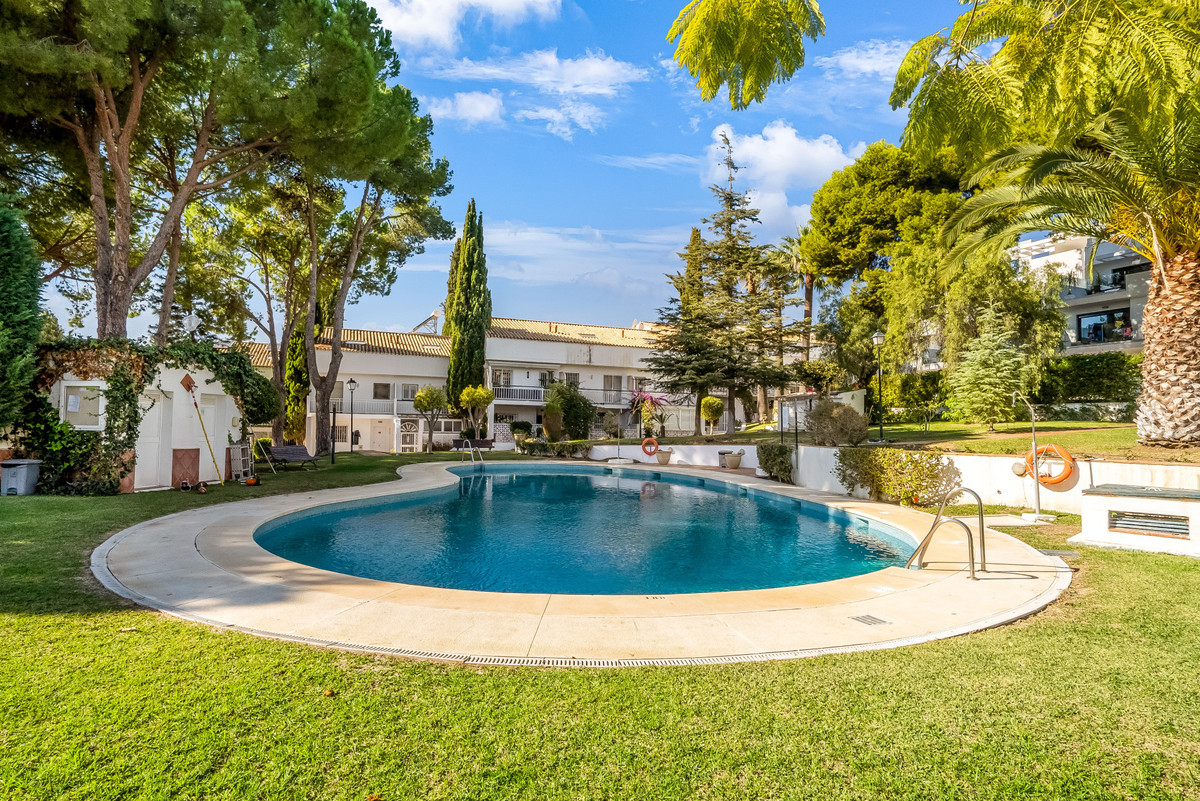 Townhouse for sale in The Golden Mile | 3 bedrooms H5105287