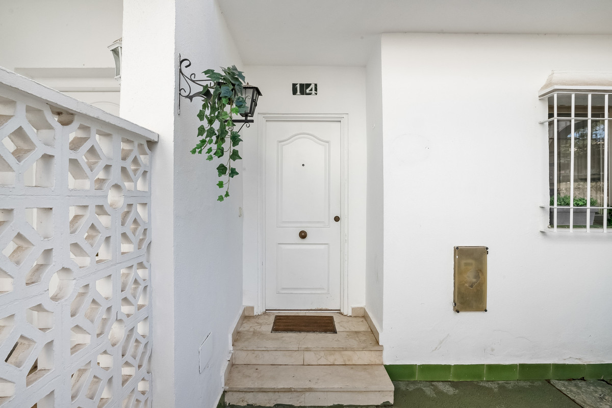 Townhouse for sale in The Golden Mile | 3 bedrooms H5105287