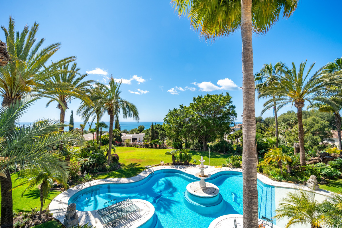Huis te koop in The Golden Mile | 14 slaapkamers H5121091