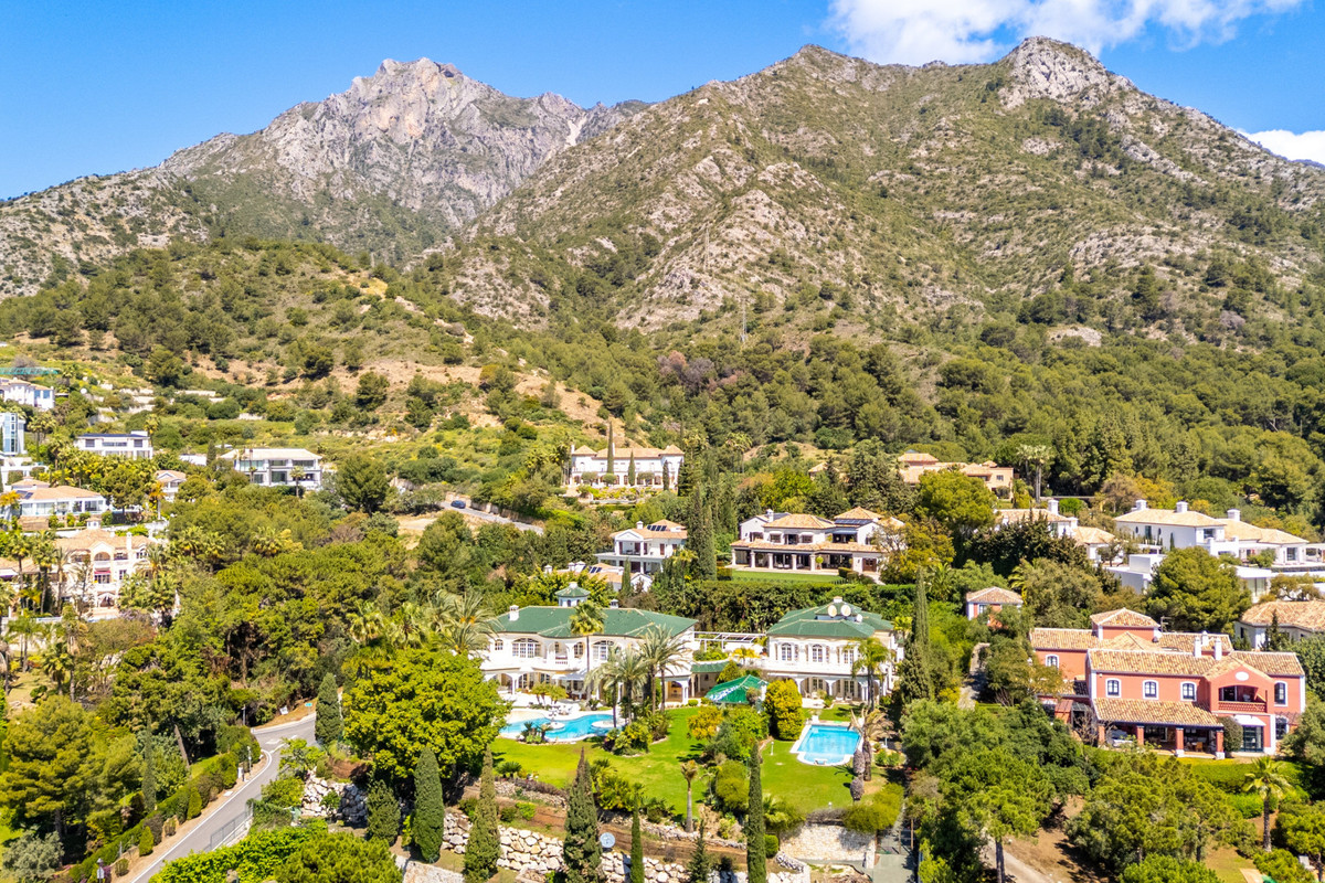 Huis te koop in The Golden Mile | 14 slaapkamers H5121091