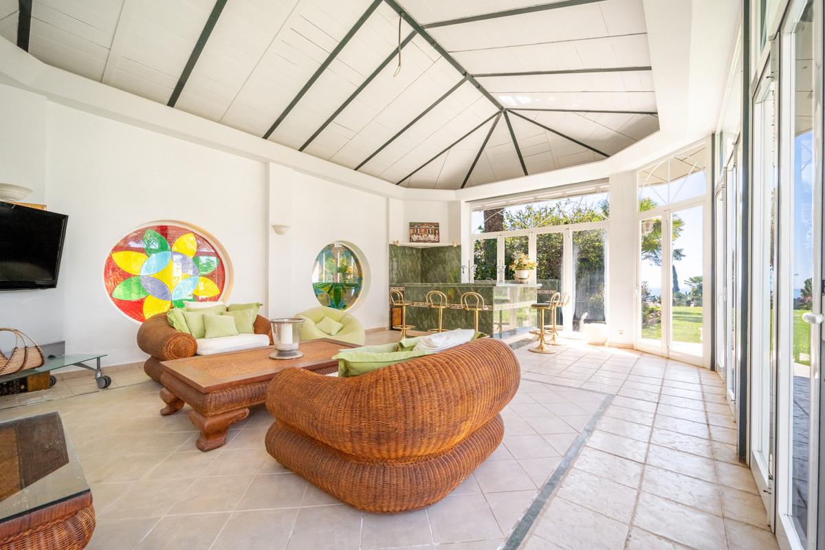 Huis te koop in The Golden Mile | 14 slaapkamers H5121091