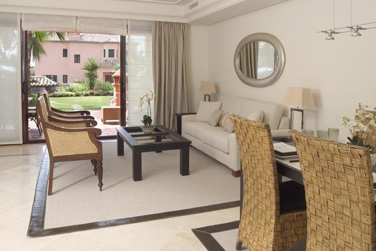 House for sale in The Golden Mile | 4 bedrooms H5126059