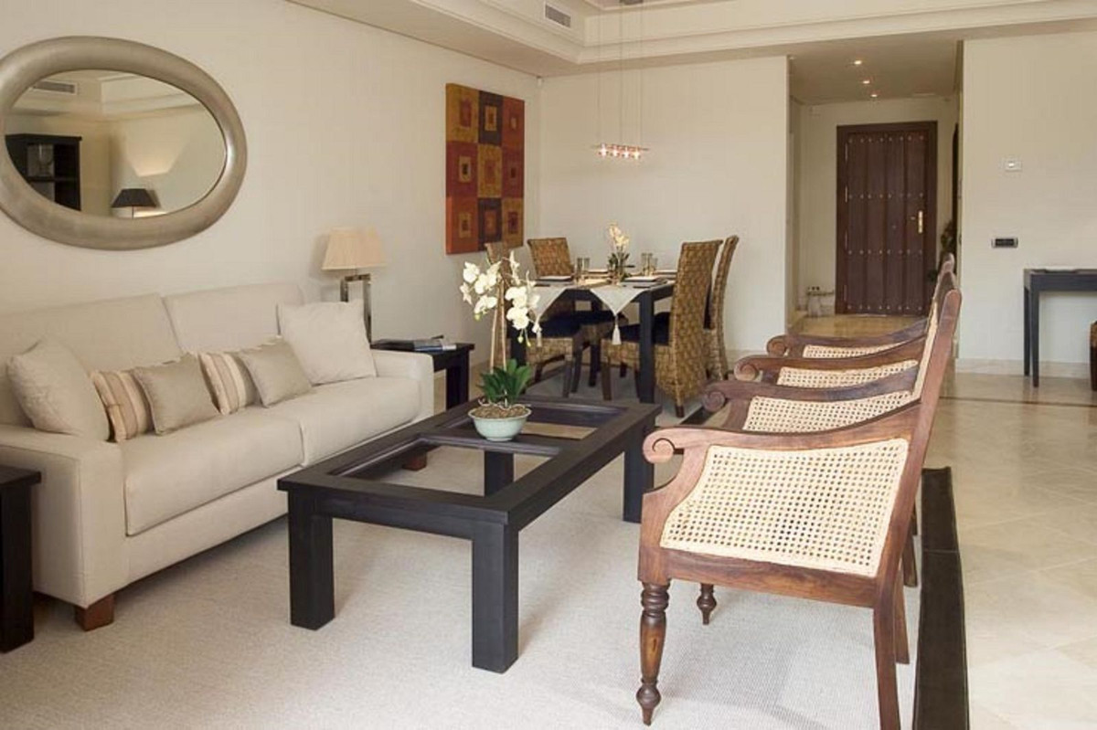 House for sale in The Golden Mile | 4 bedrooms H5126059