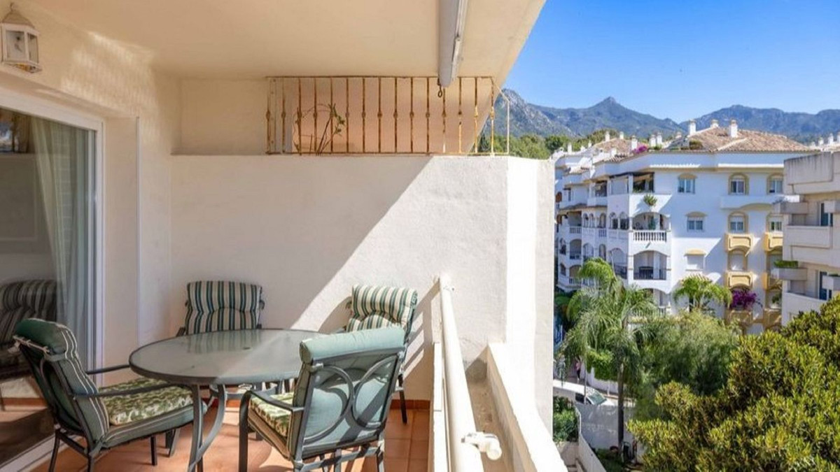 Appartement te koop in The Golden Mile | 3 slaapkamers H5141653