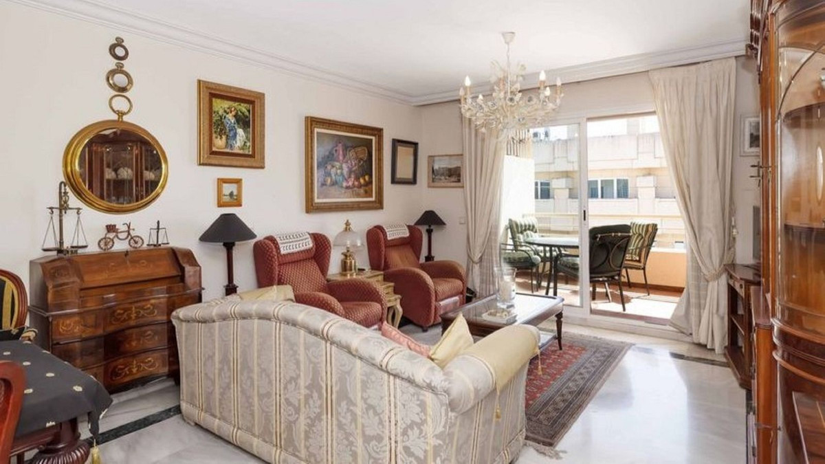 Appartement te koop in The Golden Mile | 3 slaapkamers H5141653
